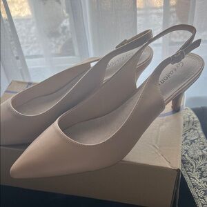 Greatonu Beige Slingback Heels